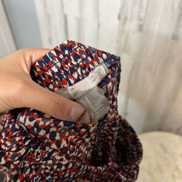 Pants - Picture 2 of 8